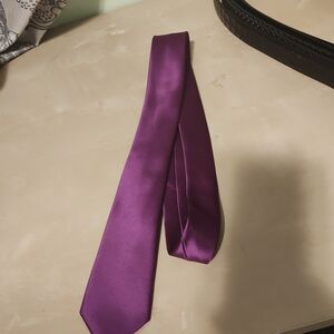 Elegant Purple Silk Tie